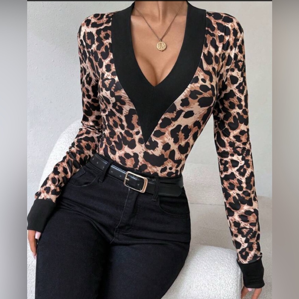 Leopard Print V-Neck Women's Top